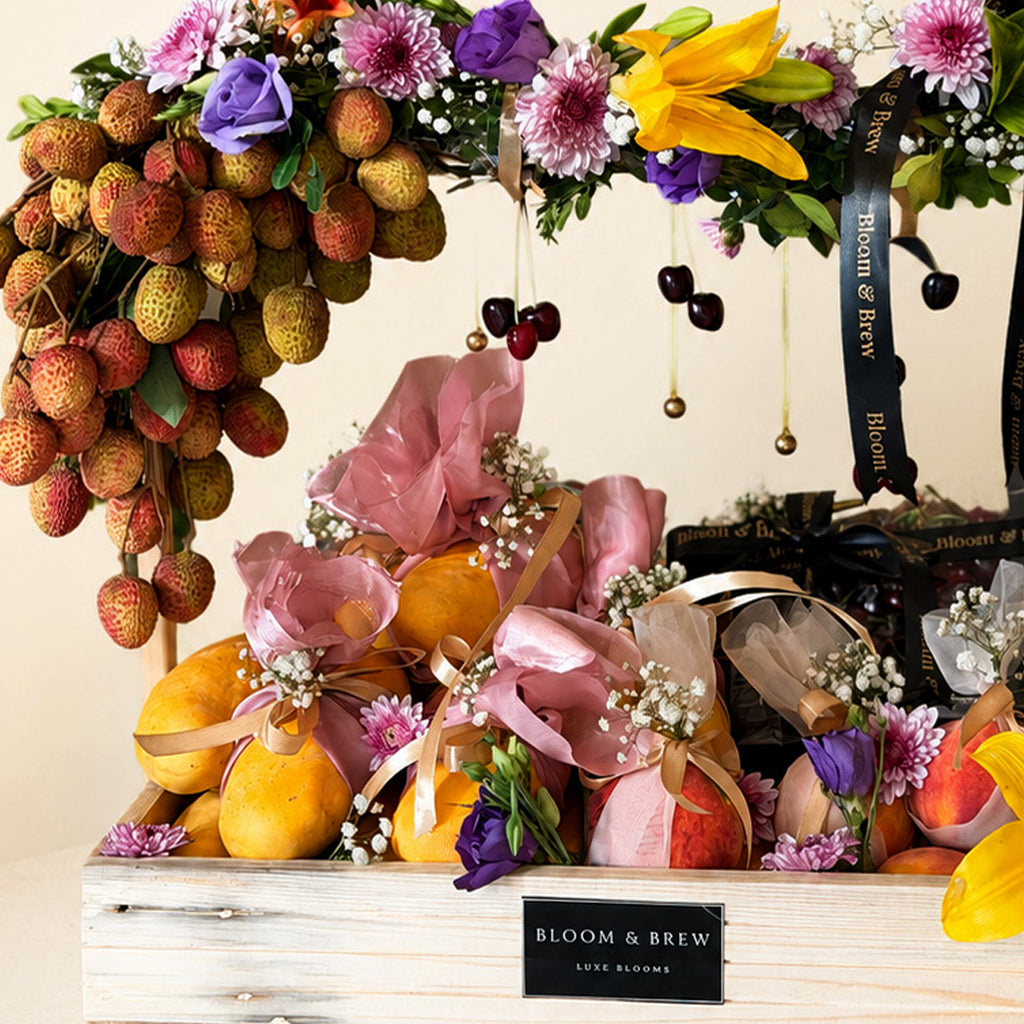 Royal Fruit & Floral Canopy Crate