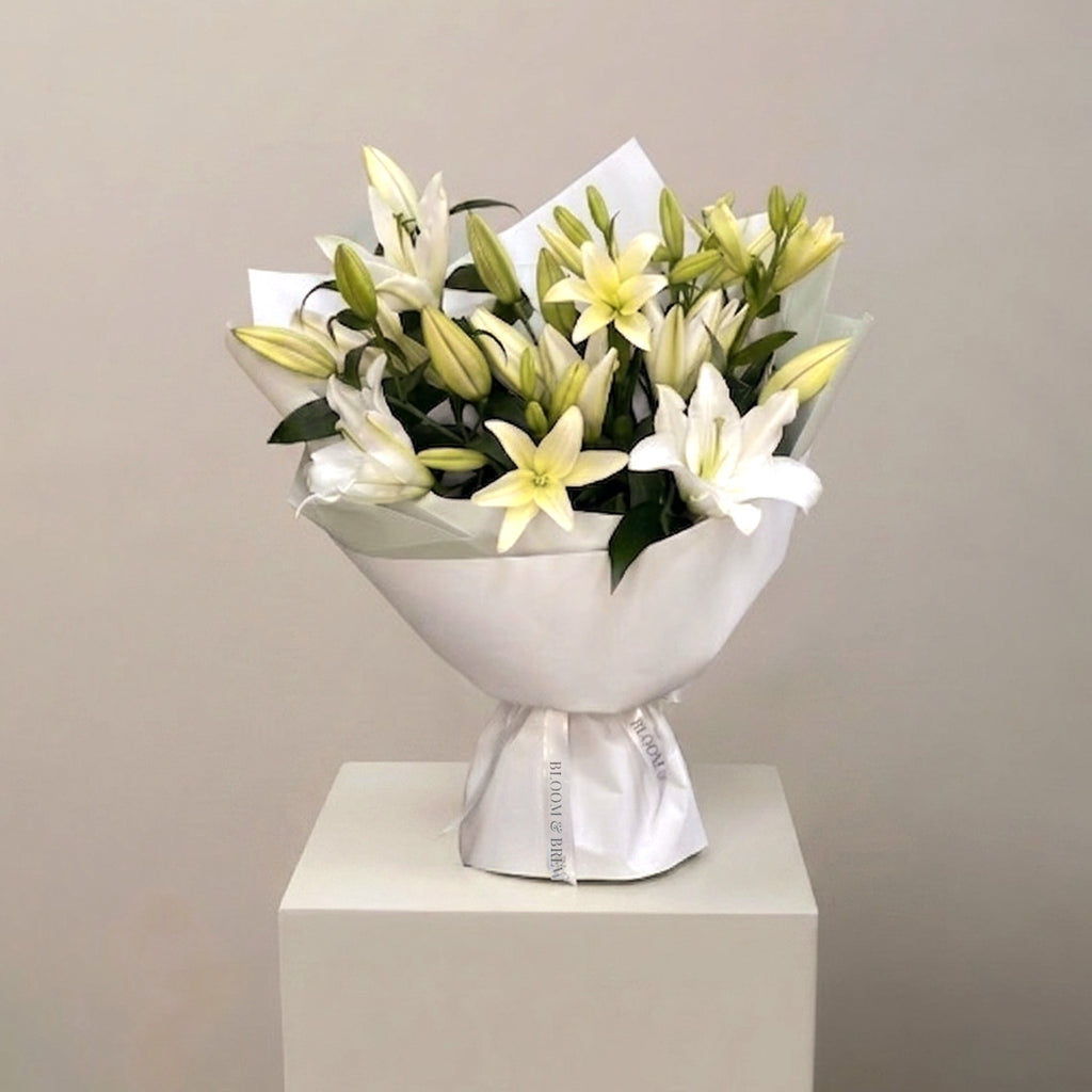 Pristine White Lily Elegance